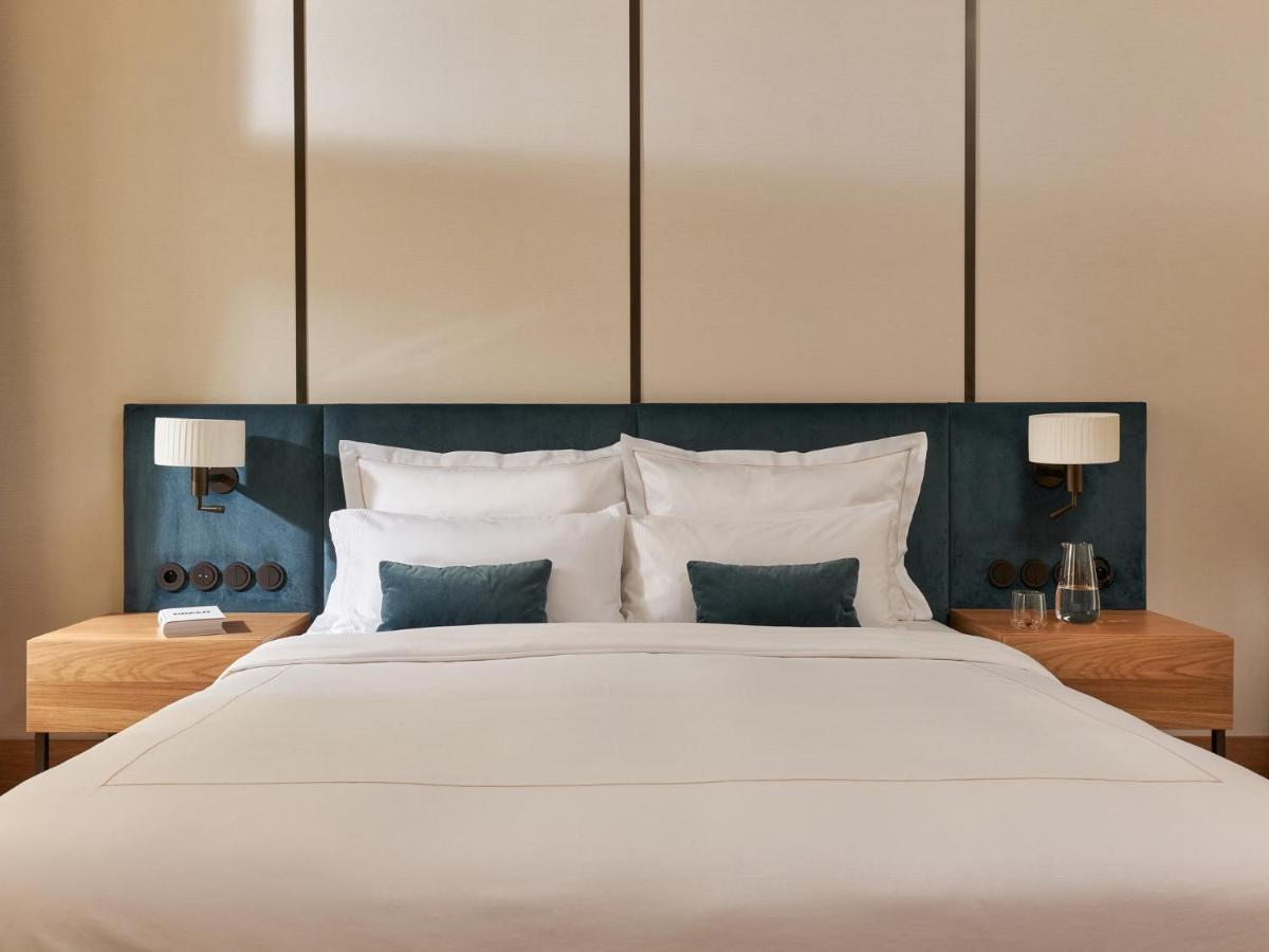 The Julius Hotel